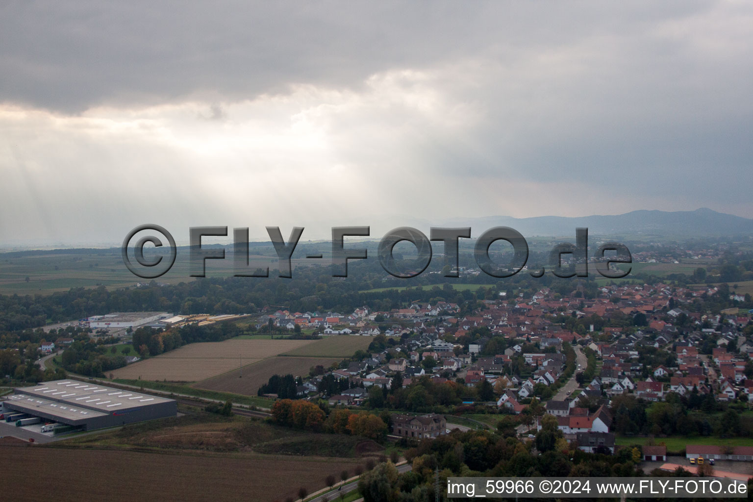 Vue d'oiseau de Rohrbach dans le département Rhénanie-Palatinat, Allemagne