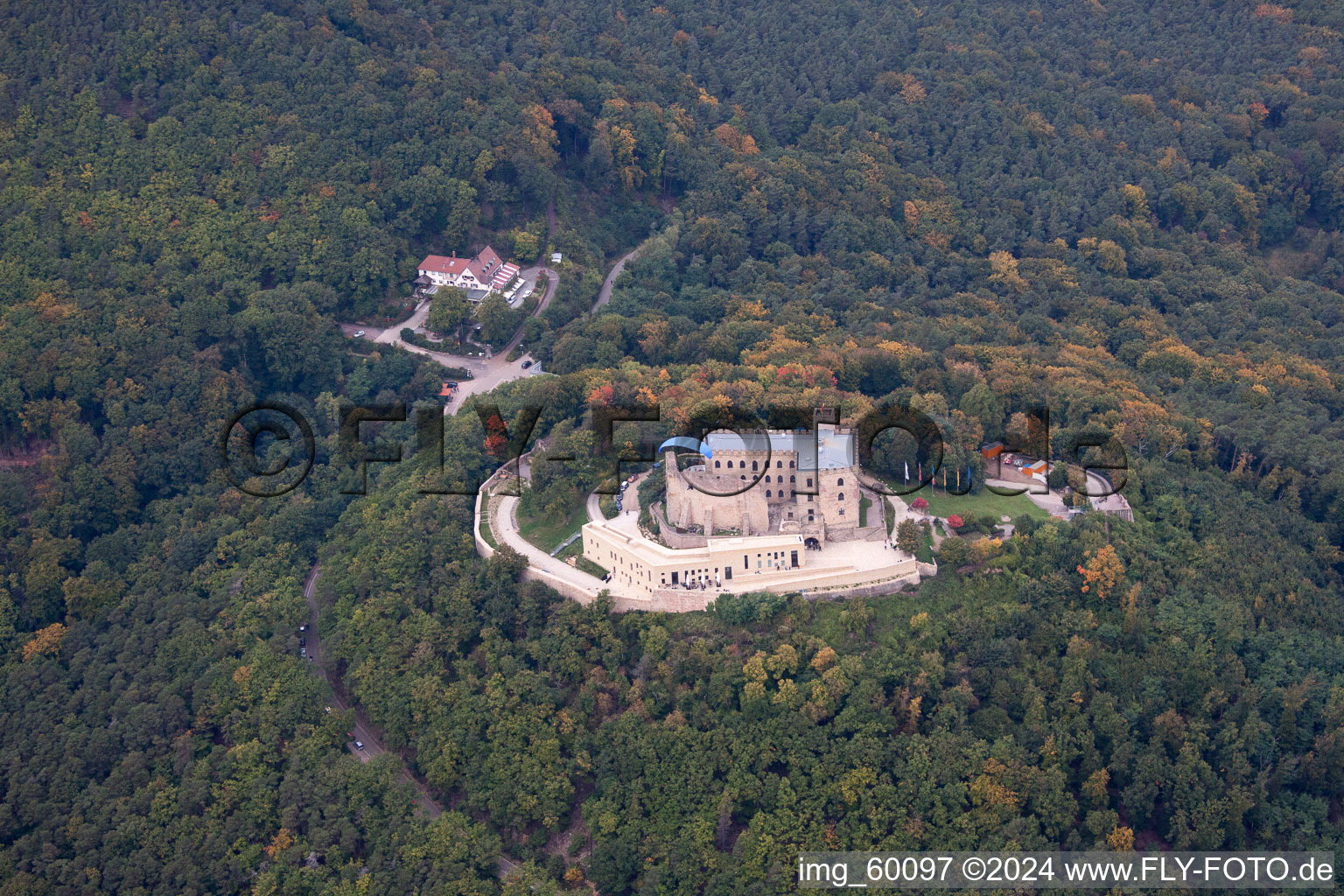 Château de Hambach à le quartier Diedesfeld in Neustadt an der Weinstraße dans le département Rhénanie-Palatinat, Allemagne depuis l'avion