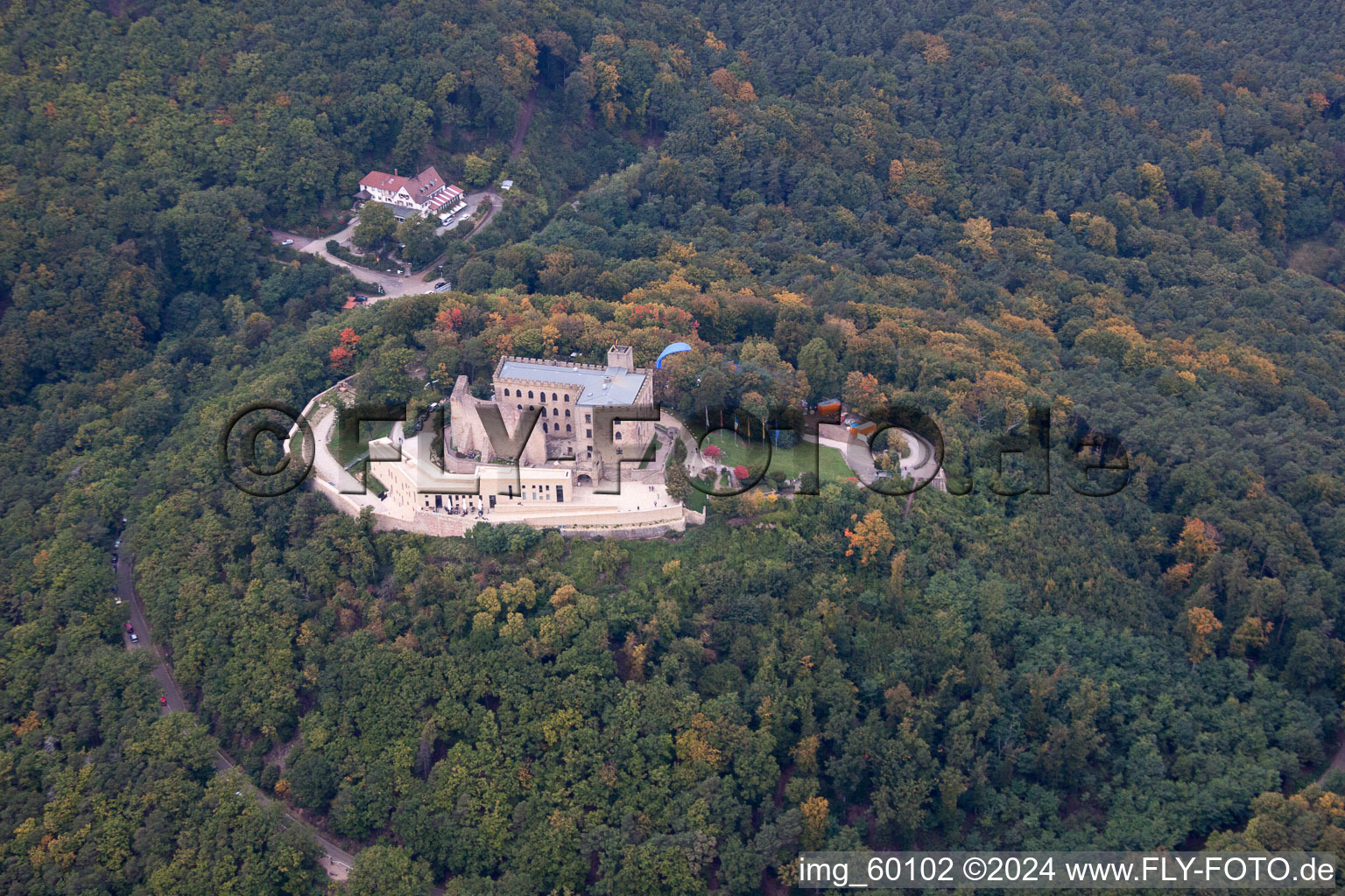 Château de Hambach à le quartier Diedesfeld in Neustadt an der Weinstraße dans le département Rhénanie-Palatinat, Allemagne vue du ciel