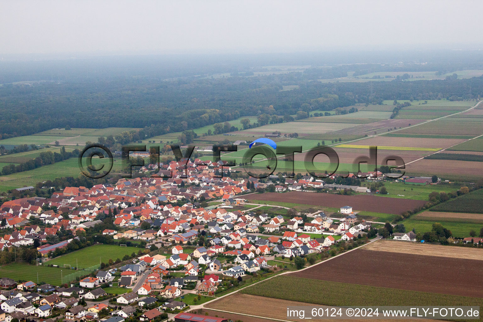 Gommersheim dans le département Rhénanie-Palatinat, Allemagne vue du ciel