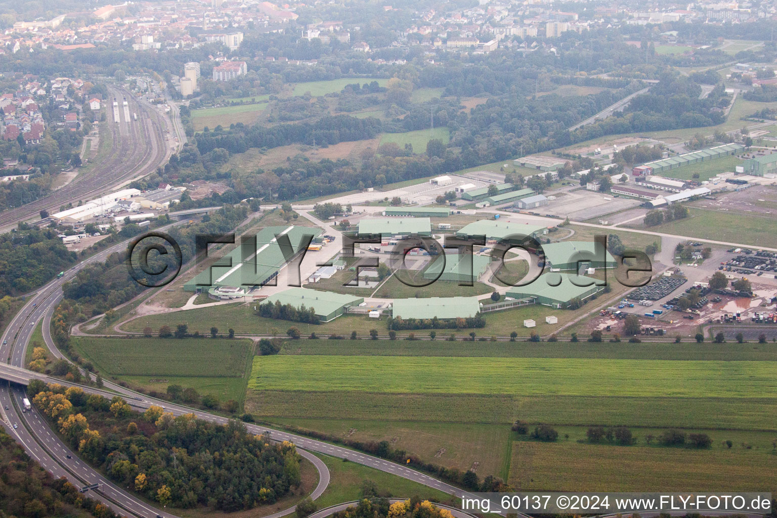 Vue d'oiseau de Germersheim dans le département Rhénanie-Palatinat, Allemagne