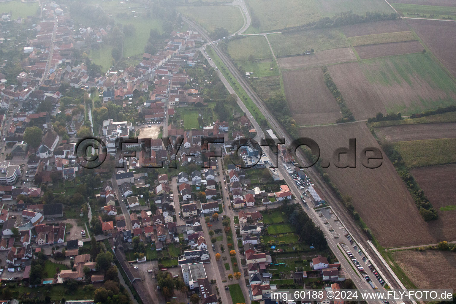 Vue aérienne de Gare à Rülzheim dans le département Rhénanie-Palatinat, Allemagne