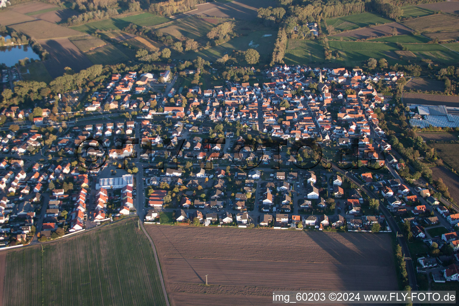 Germersheim dans le département Rhénanie-Palatinat, Allemagne d'en haut