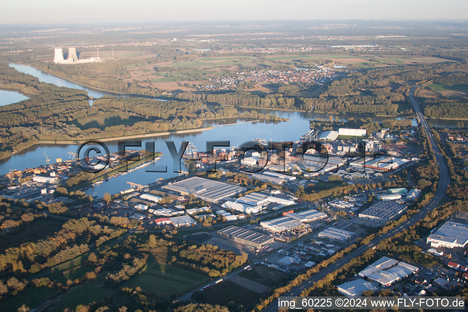 Germersheim dans le département Rhénanie-Palatinat, Allemagne vue du ciel