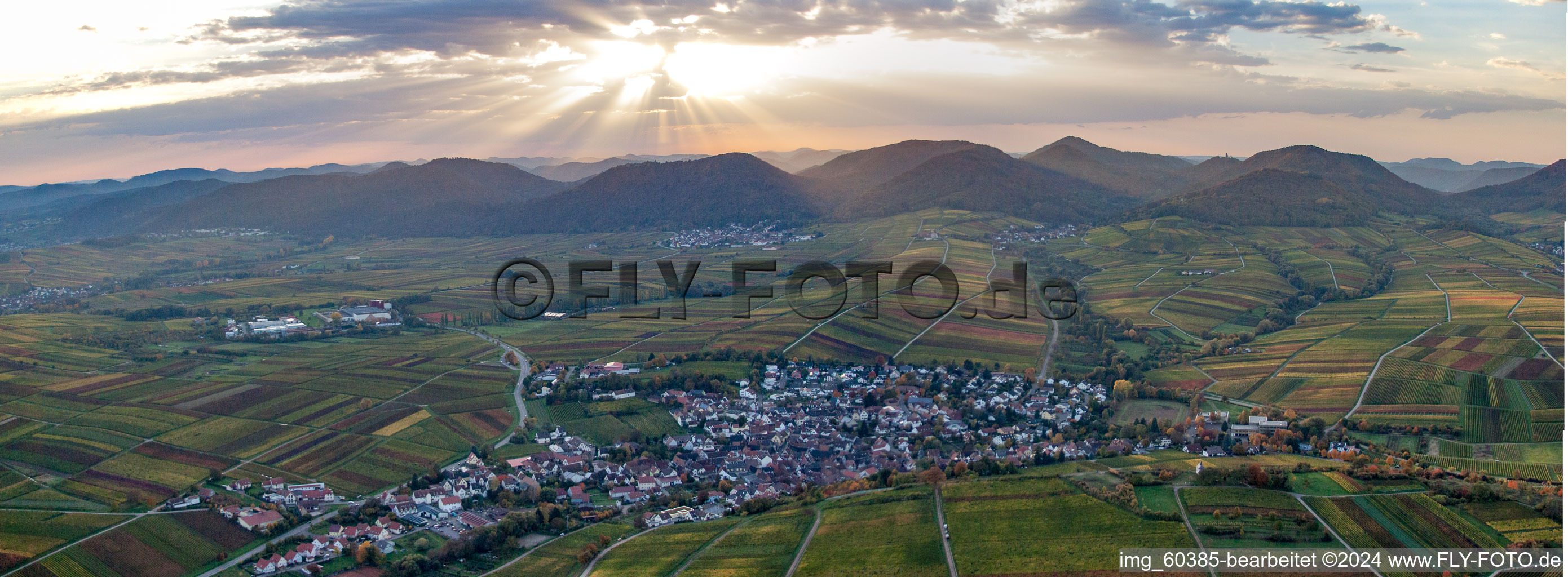 Image drone de Ranschbach dans le département Rhénanie-Palatinat, Allemagne