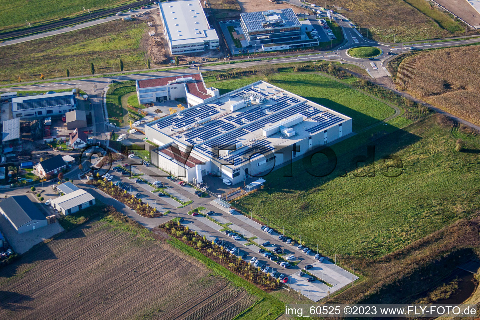 N, zone industrielle à Rülzheim dans le département Rhénanie-Palatinat, Allemagne vue d'en haut