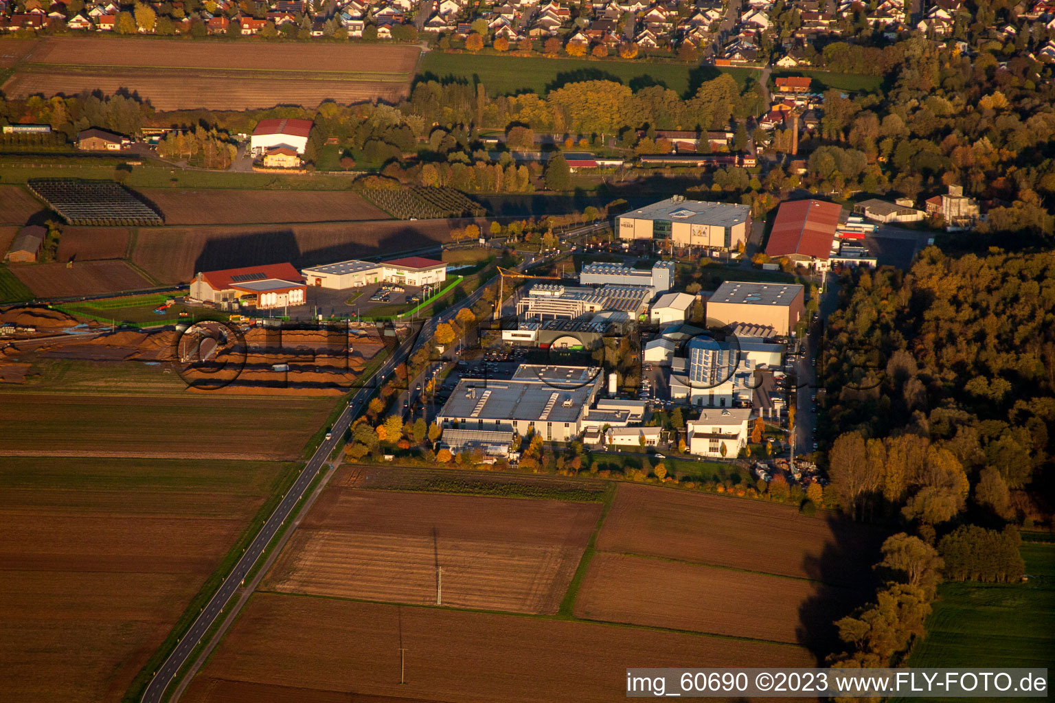 Vue aérienne de Zone industrielle W à le quartier Herxheim in Herxheim bei Landau dans le département Rhénanie-Palatinat, Allemagne