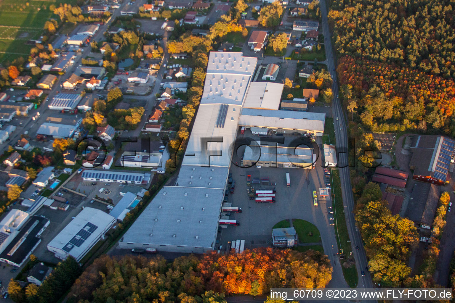 Quartier Herxheim in Herxheim bei Landau/Pfalz dans le département Rhénanie-Palatinat, Allemagne du point de vue du drone