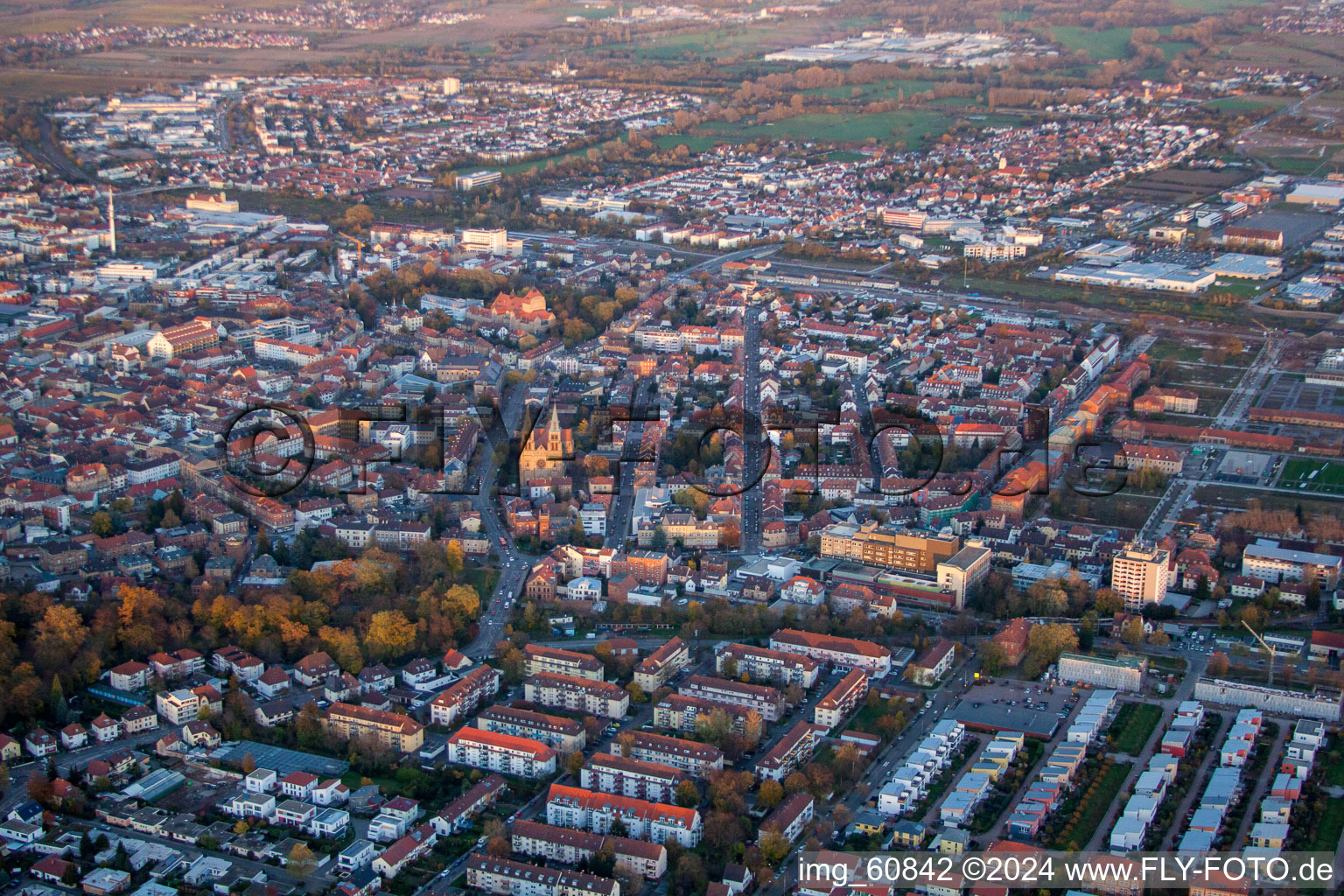 Vue aérienne de Landau in der Pfalz dans le département Rhénanie-Palatinat, Allemagne