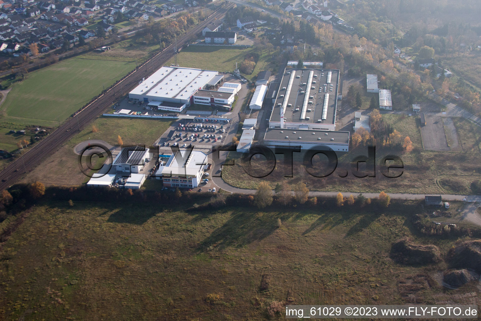 Quartier Neudorf in Graben-Neudorf dans le département Bade-Wurtemberg, Allemagne vu d'un drone