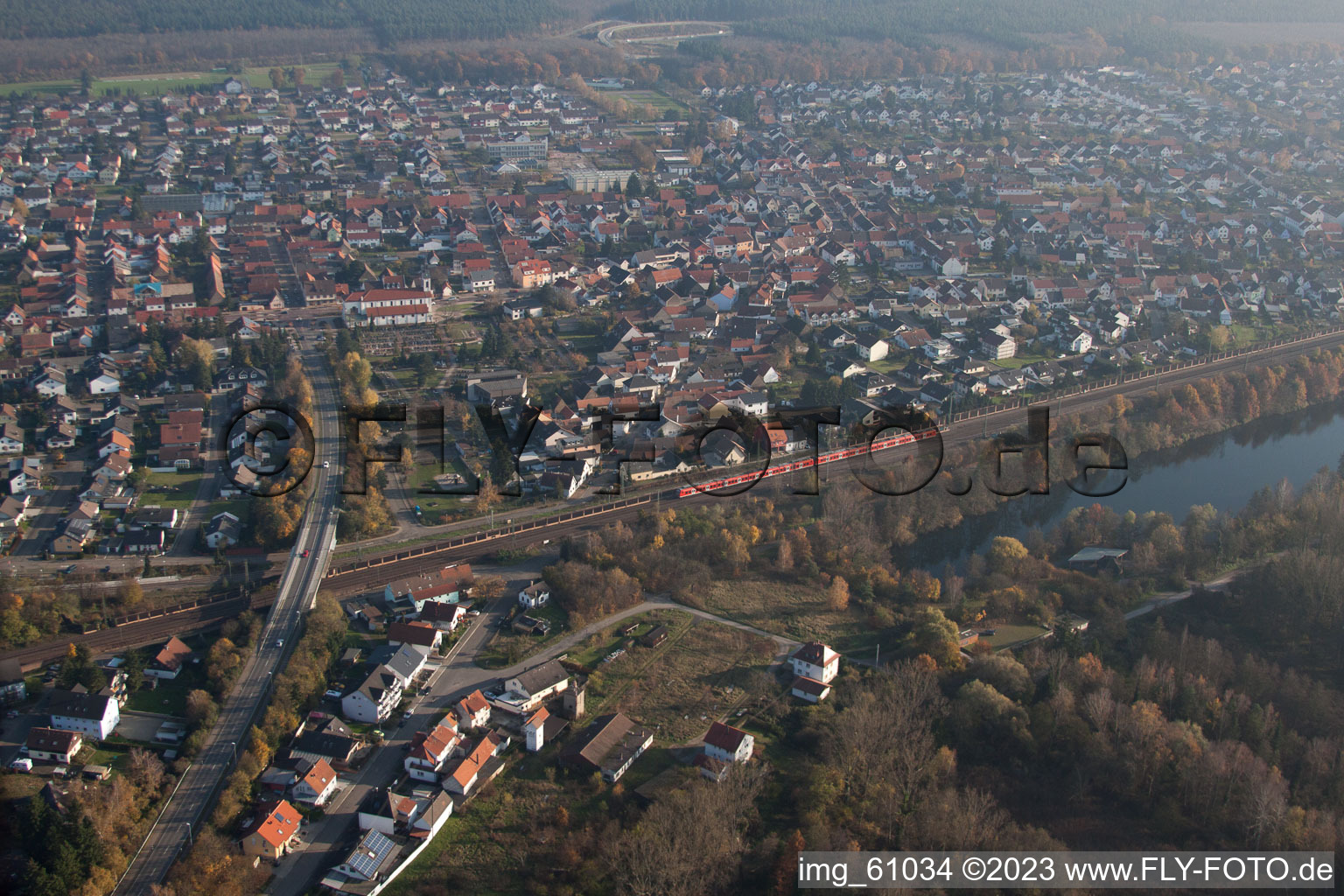 Vue aérienne de Quartier Neudorf in Graben-Neudorf dans le département Bade-Wurtemberg, Allemagne