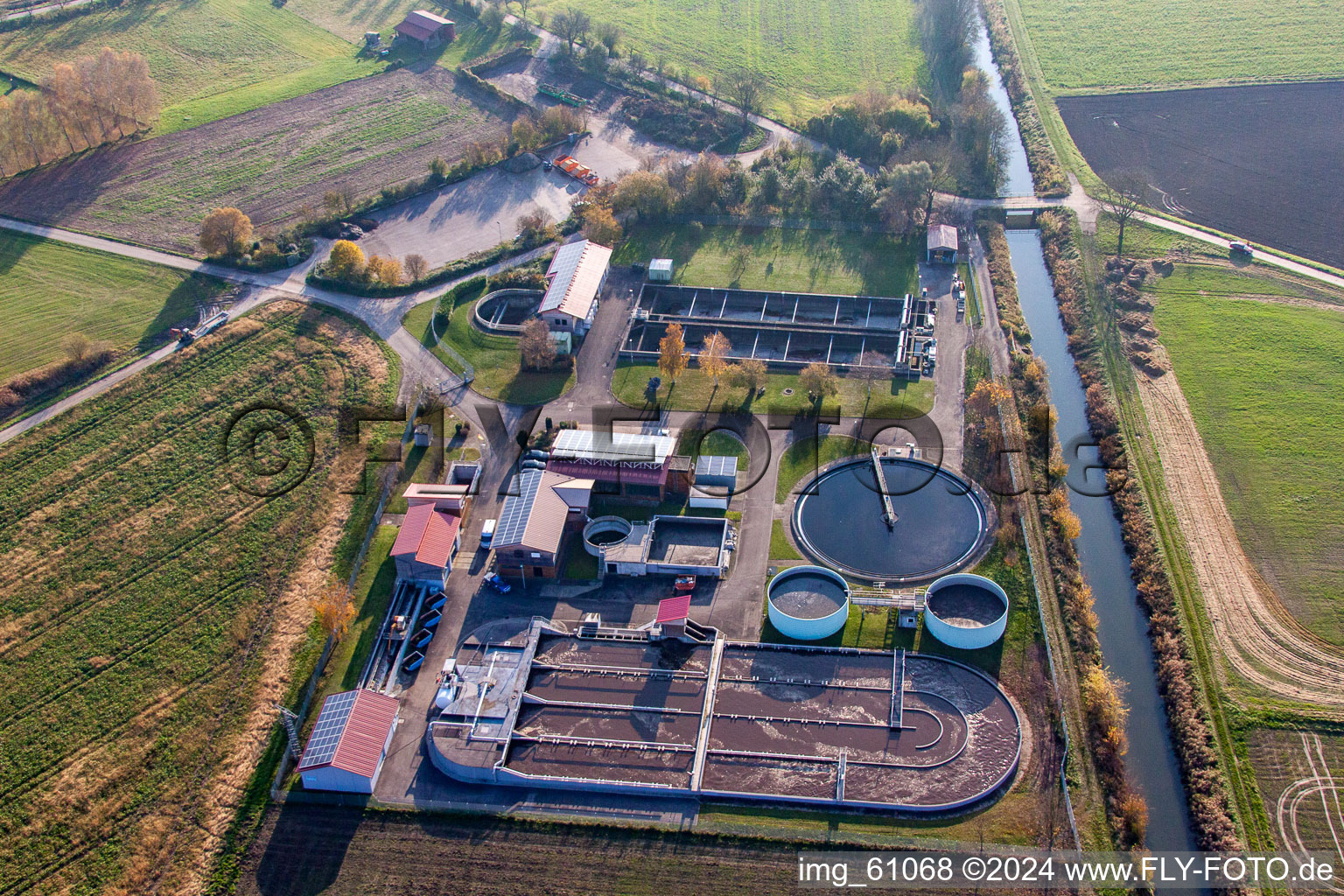 Photographie aérienne de Dettenheim dans le département Bade-Wurtemberg, Allemagne