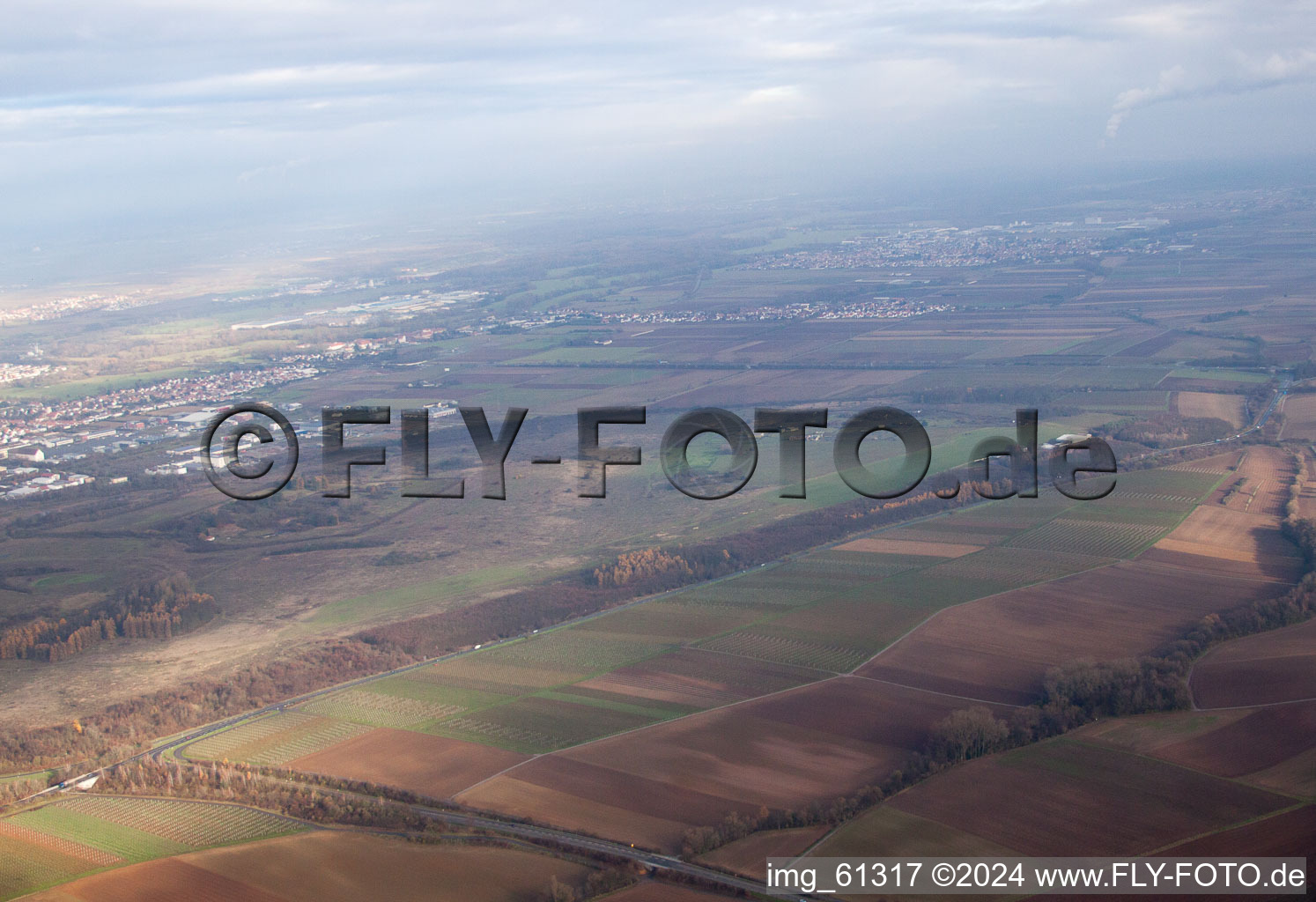 Vue aérienne de Aire de vol à voile à Ebenberg à Landau in der Pfalz dans le département Rhénanie-Palatinat, Allemagne