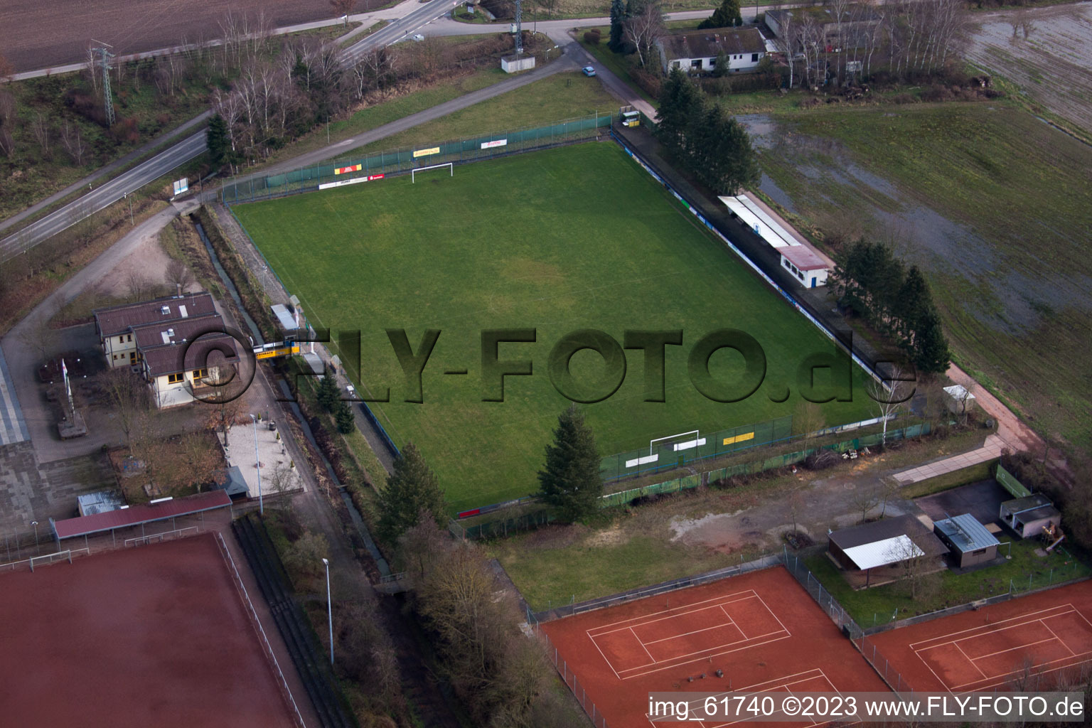 Photographie aérienne de Terrains de sport à Zeiskam dans le département Rhénanie-Palatinat, Allemagne