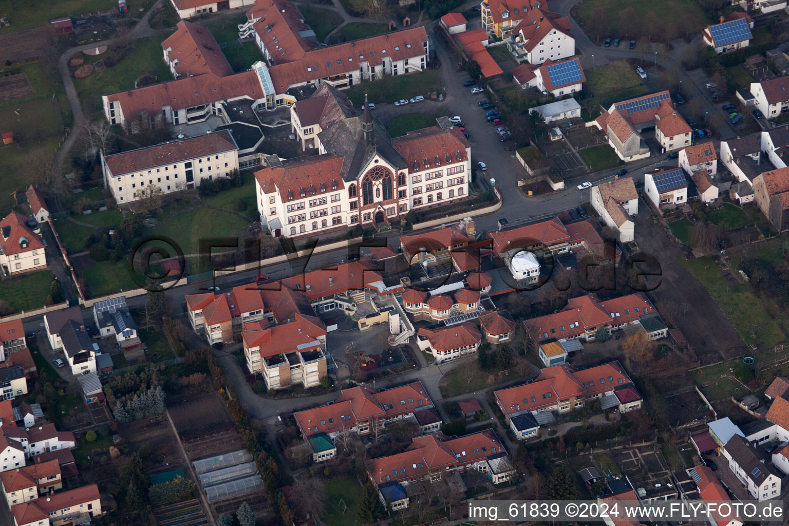 Enregistrement par drone de Quartier Herxheim in Herxheim bei Landau dans le département Rhénanie-Palatinat, Allemagne