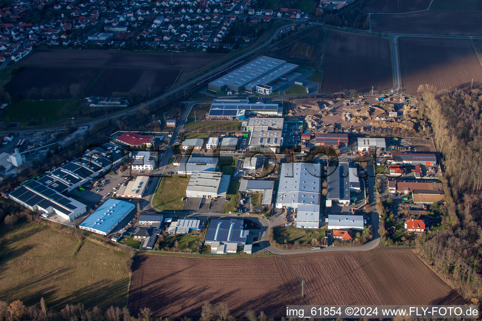 Vue d'oiseau de Zone commerciale à Rohrbach dans le département Rhénanie-Palatinat, Allemagne