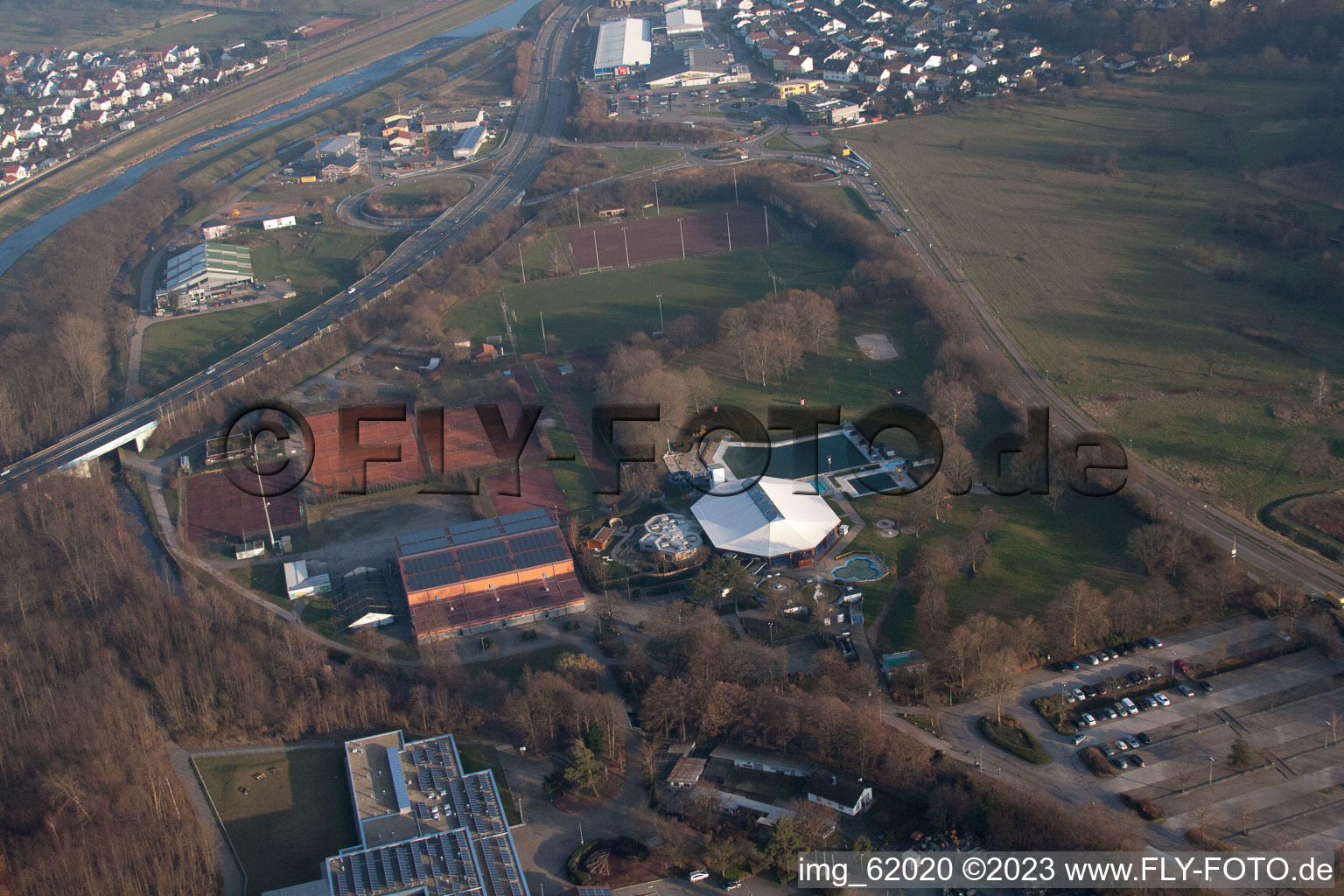 Enregistrement par drone de Kuppenheim dans le département Bade-Wurtemberg, Allemagne