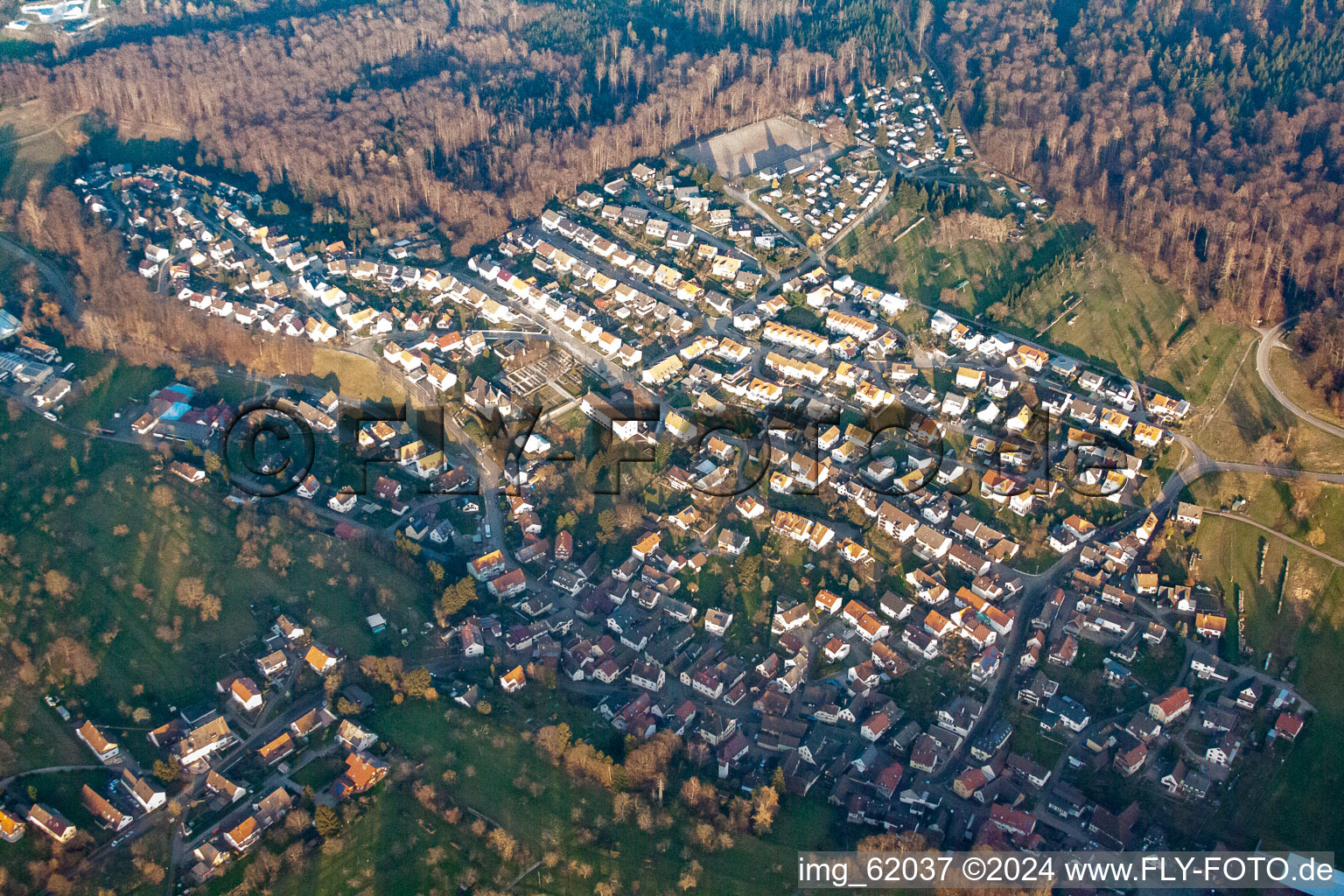 Vue aérienne de Du sud-ouest à le quartier Waldprechtsweier in Malsch dans le département Bade-Wurtemberg, Allemagne