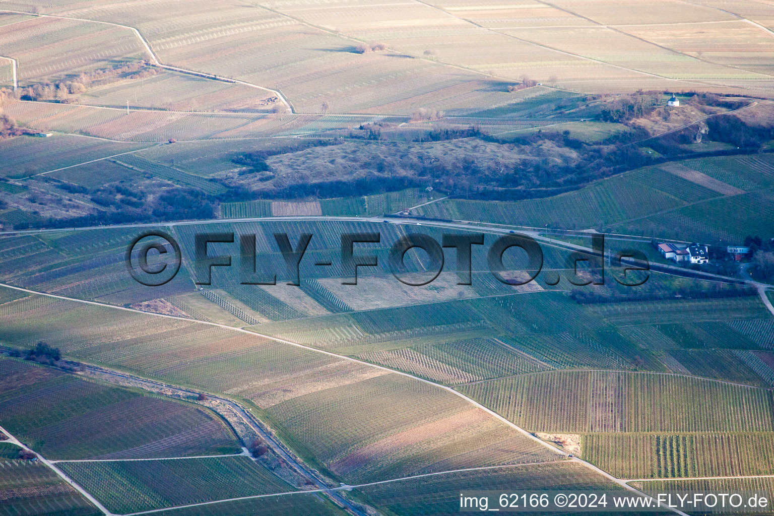 Vue aérienne de Sur Ilbesheim bei Landau in der Pfalz à Ilbesheim bei Landau in der Pfalz dans le département Rhénanie-Palatinat, Allemagne