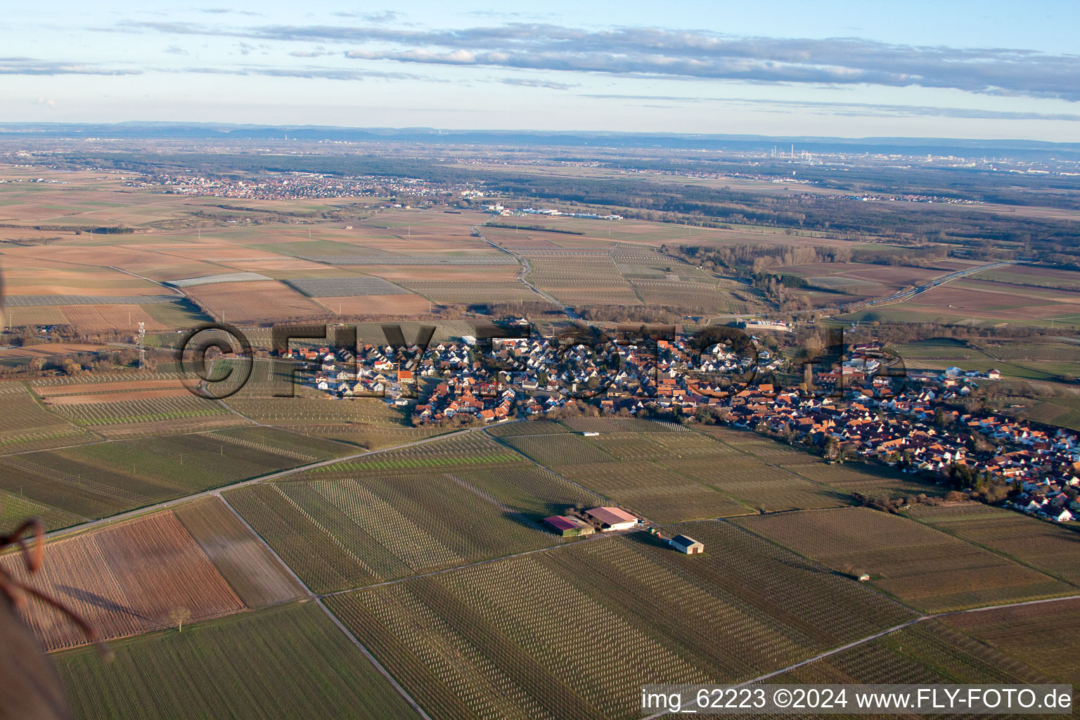 Insheim dans le département Rhénanie-Palatinat, Allemagne d'en haut