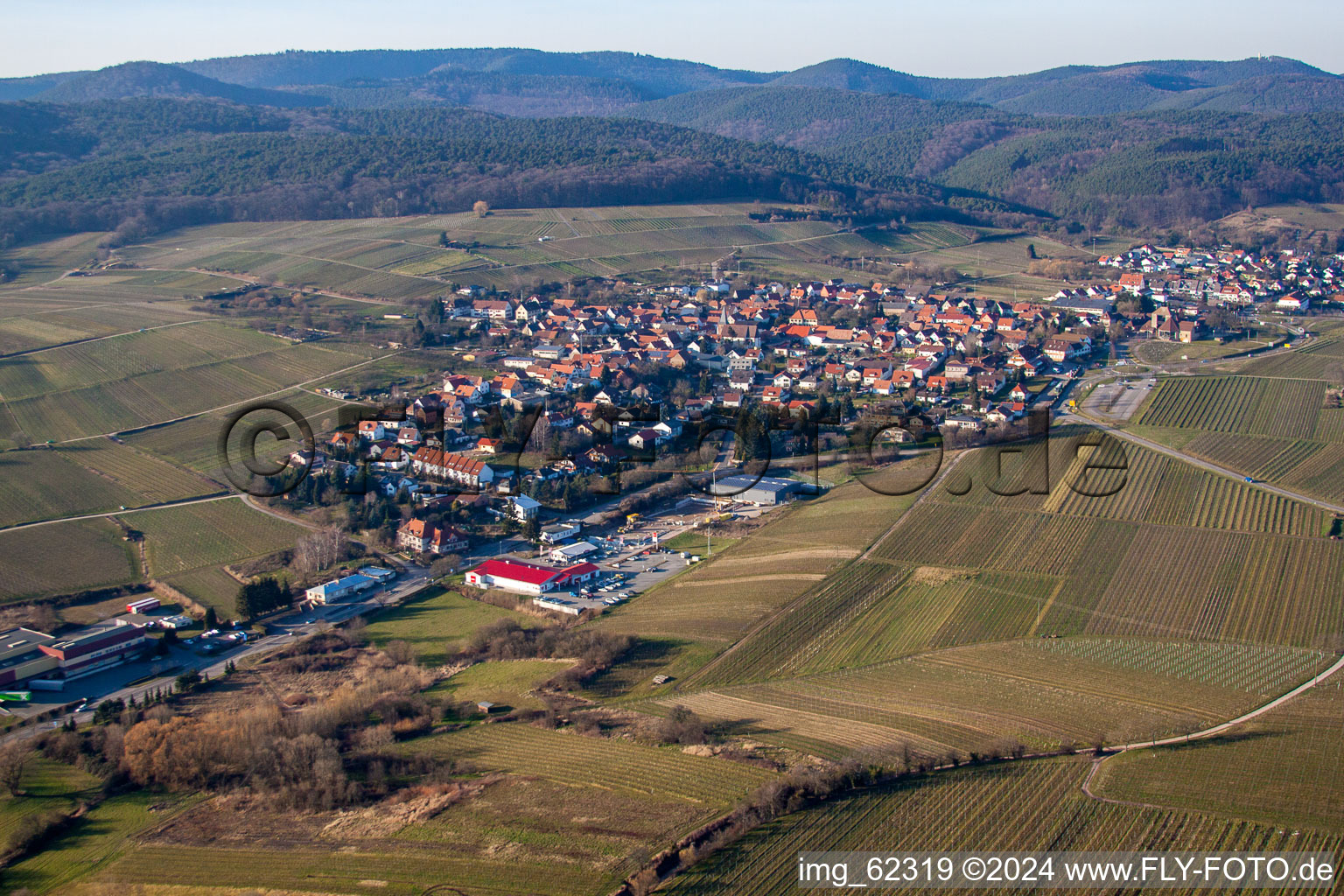 Quartier Schweigen in Schweigen-Rechtenbach dans le département Rhénanie-Palatinat, Allemagne d'en haut