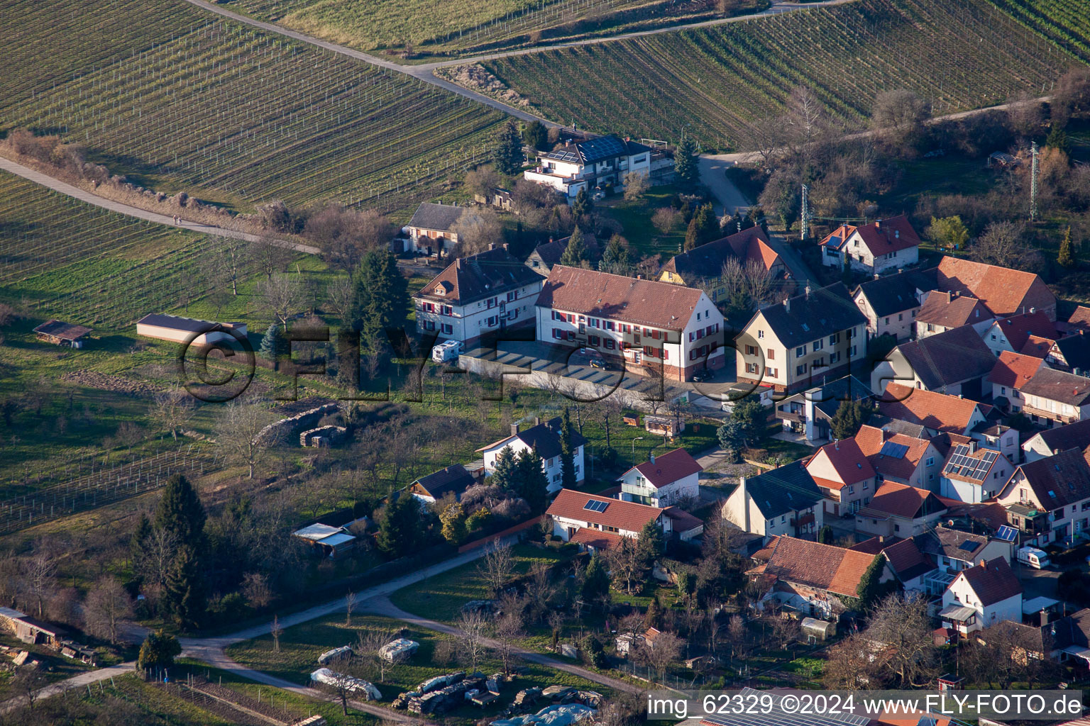 Quartier Schweigen in Schweigen-Rechtenbach dans le département Rhénanie-Palatinat, Allemagne vu d'un drone