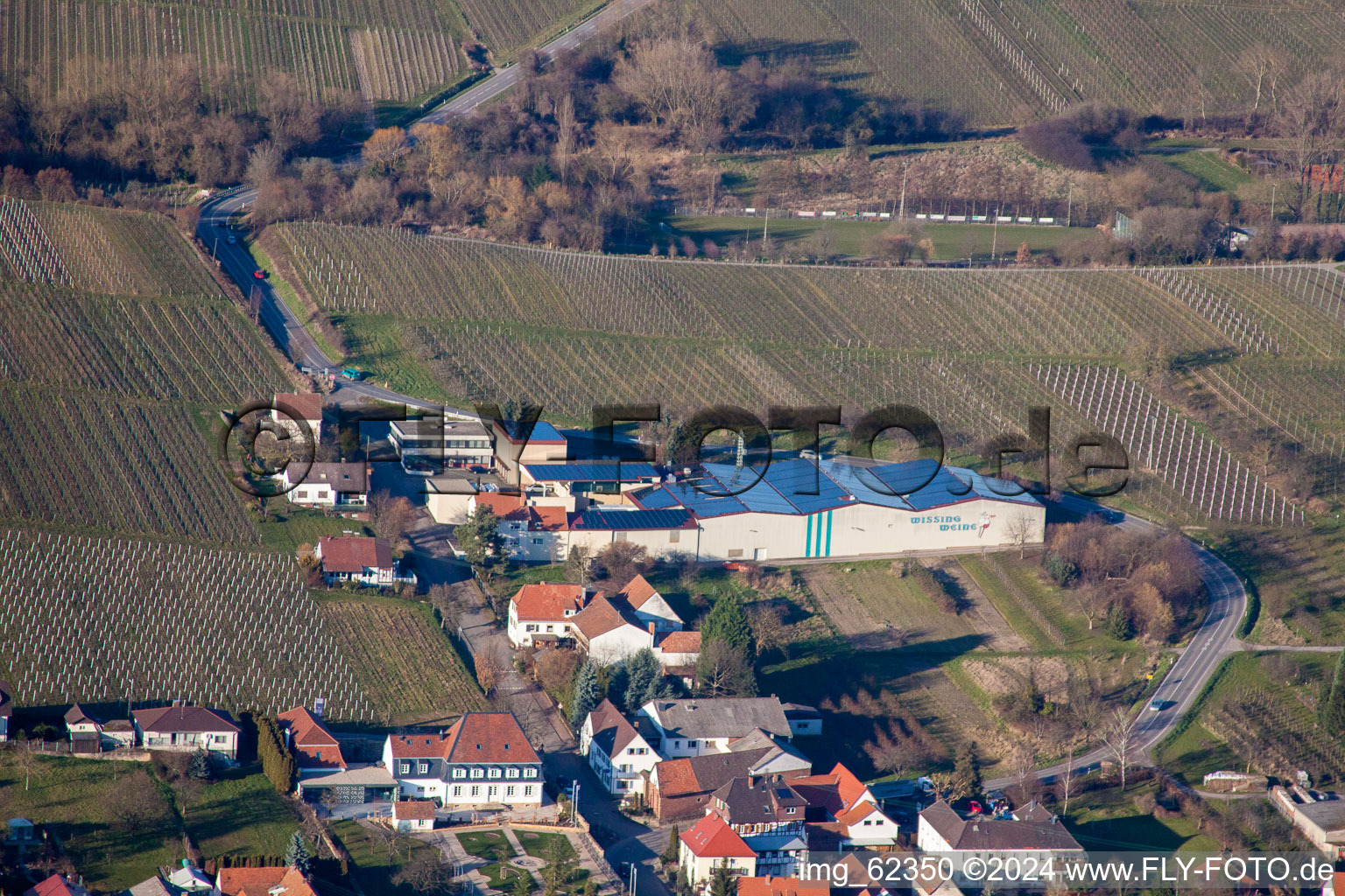 Les vins de Wissing à Oberotterbach dans le département Rhénanie-Palatinat, Allemagne d'en haut