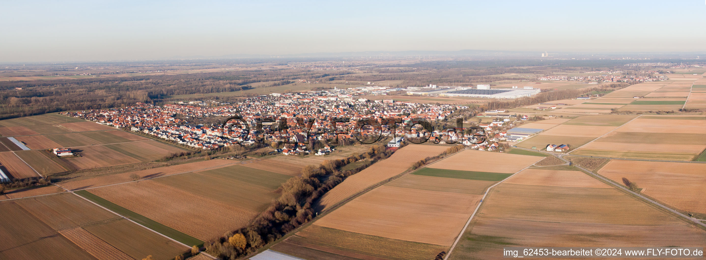 Vue aérienne de Quartier Offenbach in Offenbach an der Queich dans le département Rhénanie-Palatinat, Allemagne