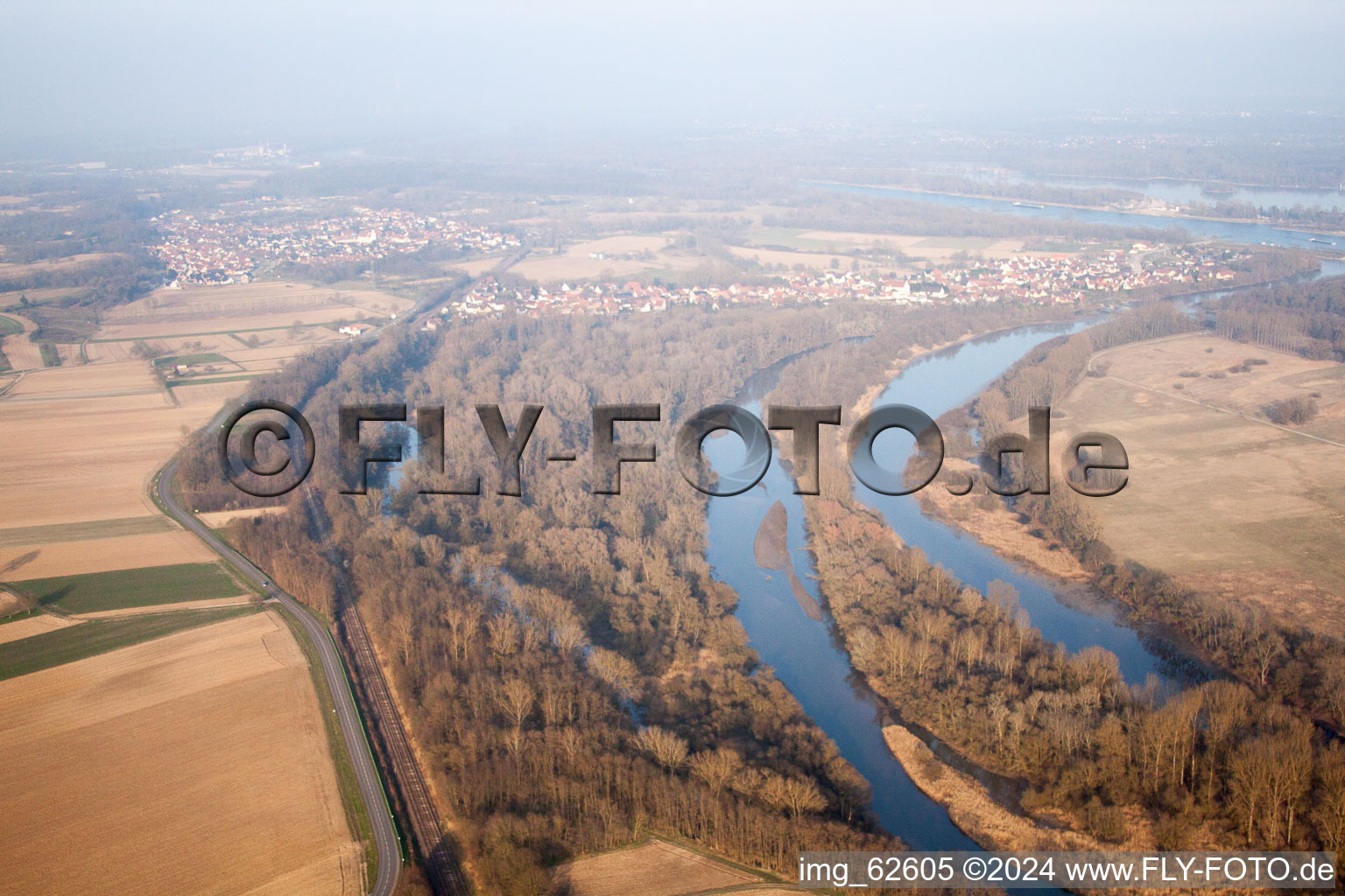 Vue aérienne de Munchhausen dans le département Bas Rhin, France