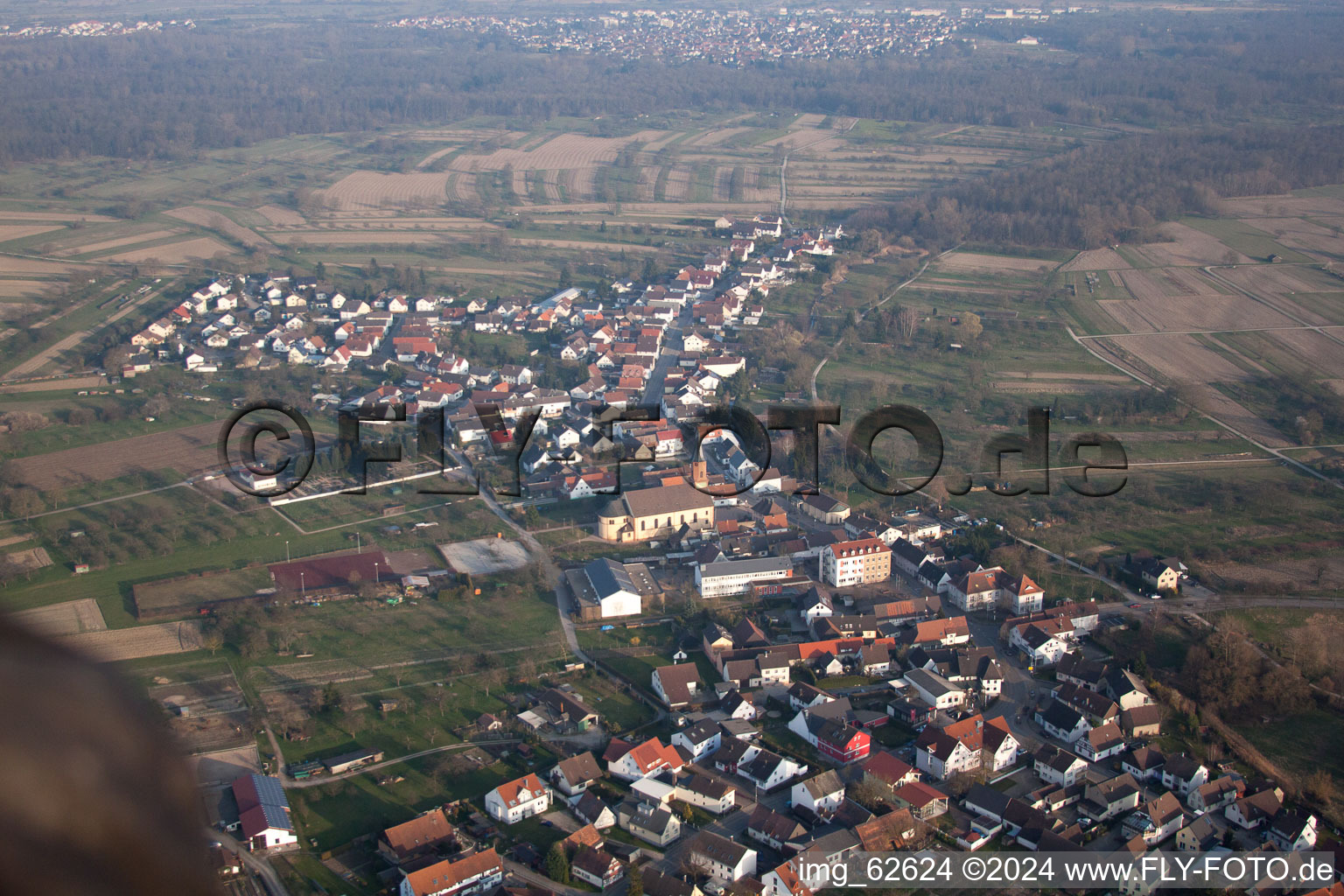 Vue aérienne de Steinmauern dans le département Bade-Wurtemberg, Allemagne