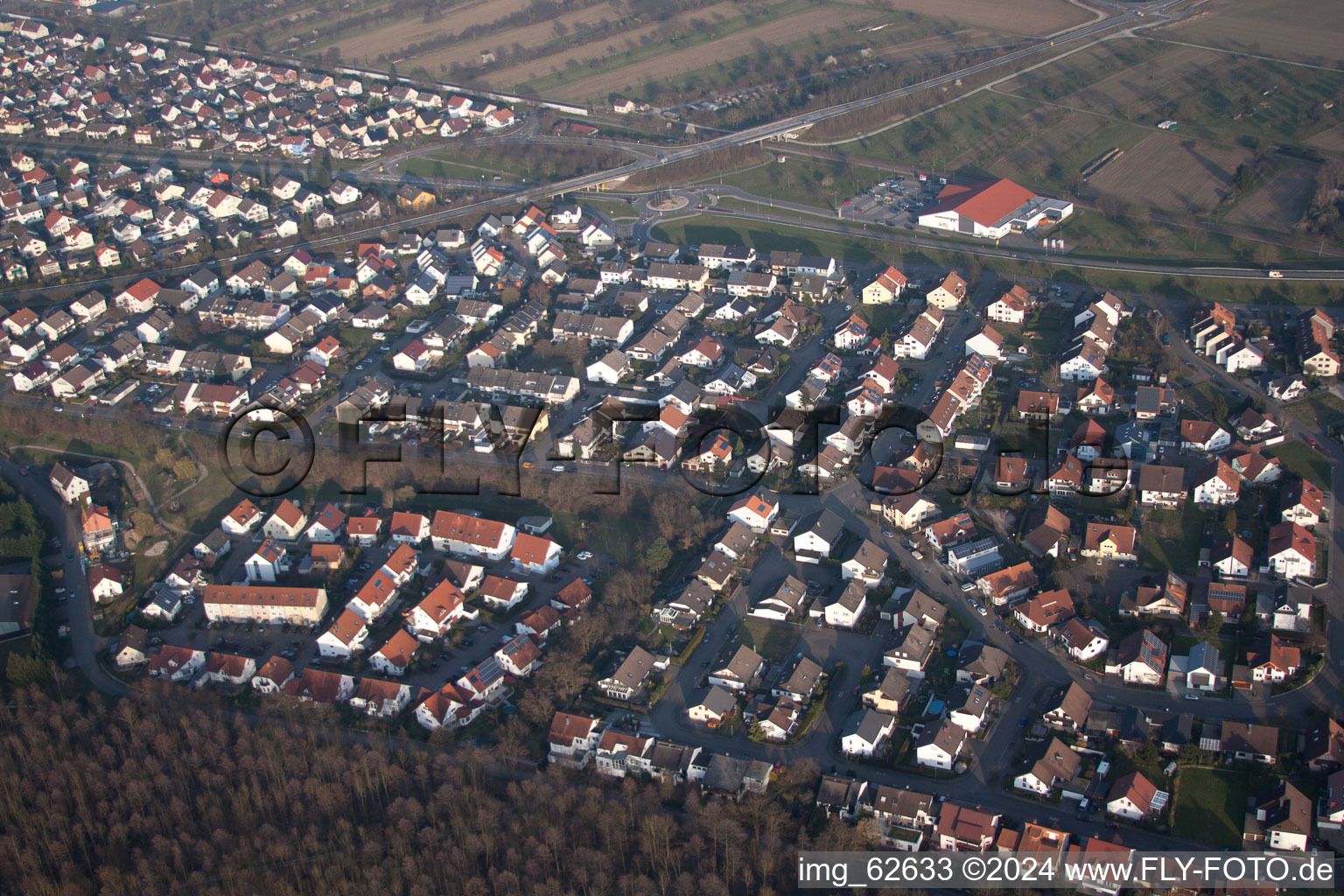 Ötigheim dans le département Bade-Wurtemberg, Allemagne d'en haut