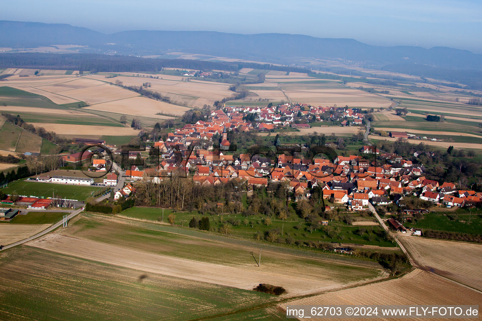 Hunspach dans le département Bas Rhin, France hors des airs