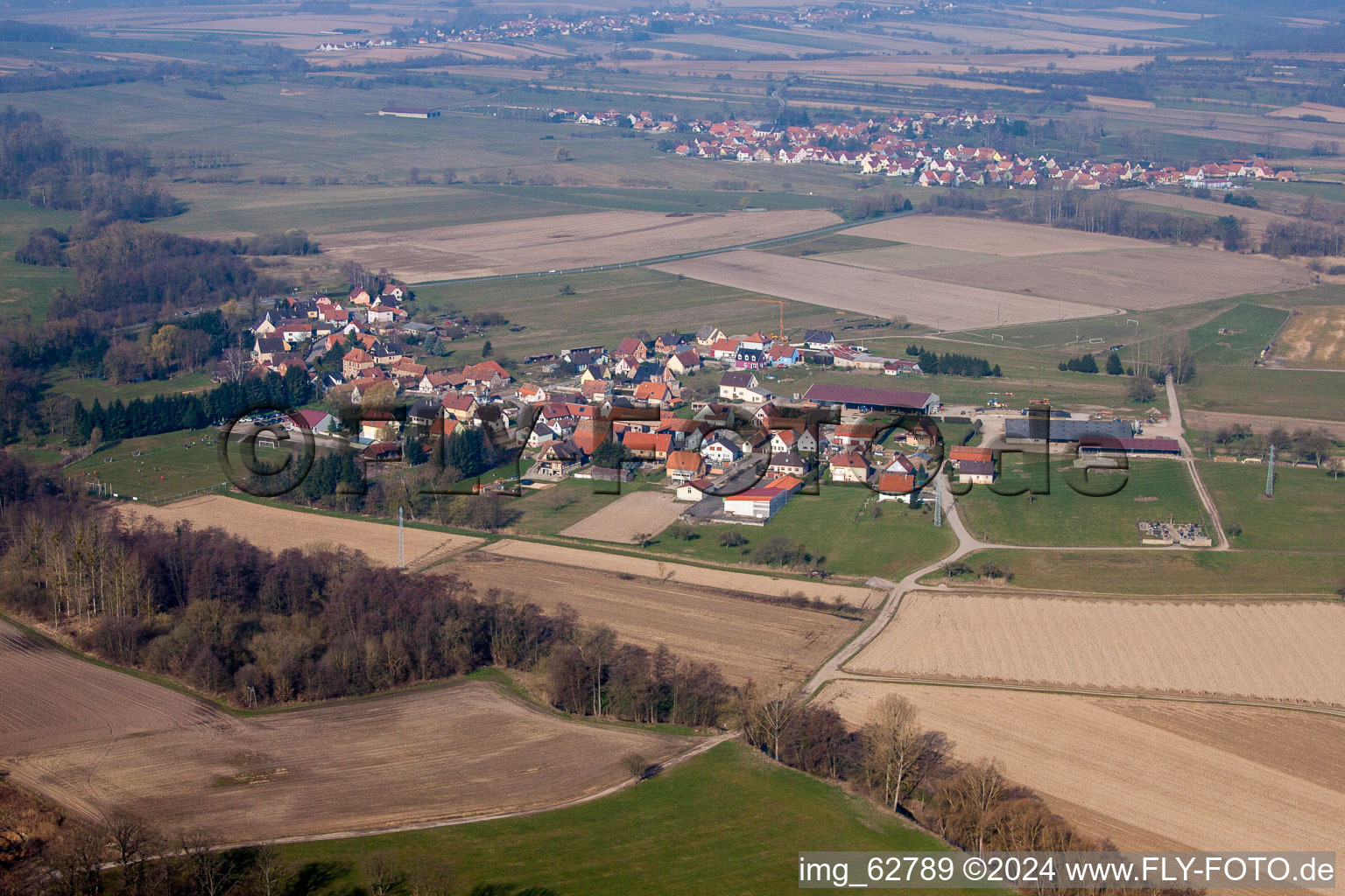 Enregistrement par drone de Walbourg dans le département Bas Rhin, France