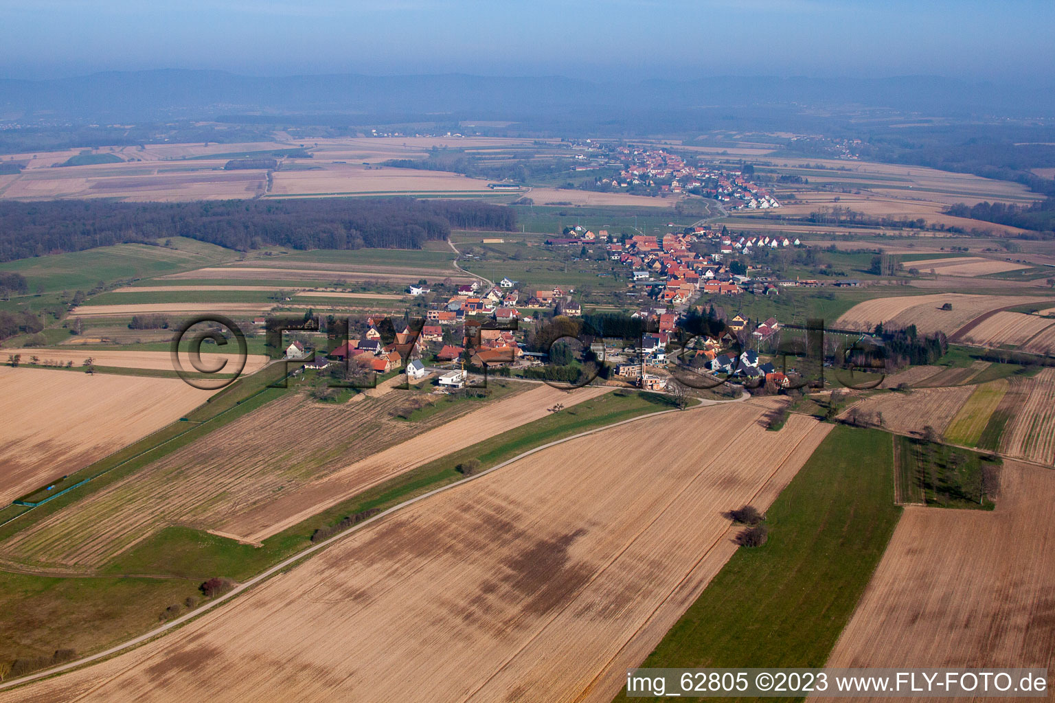 Eschbach dans le département Bas Rhin, France du point de vue du drone