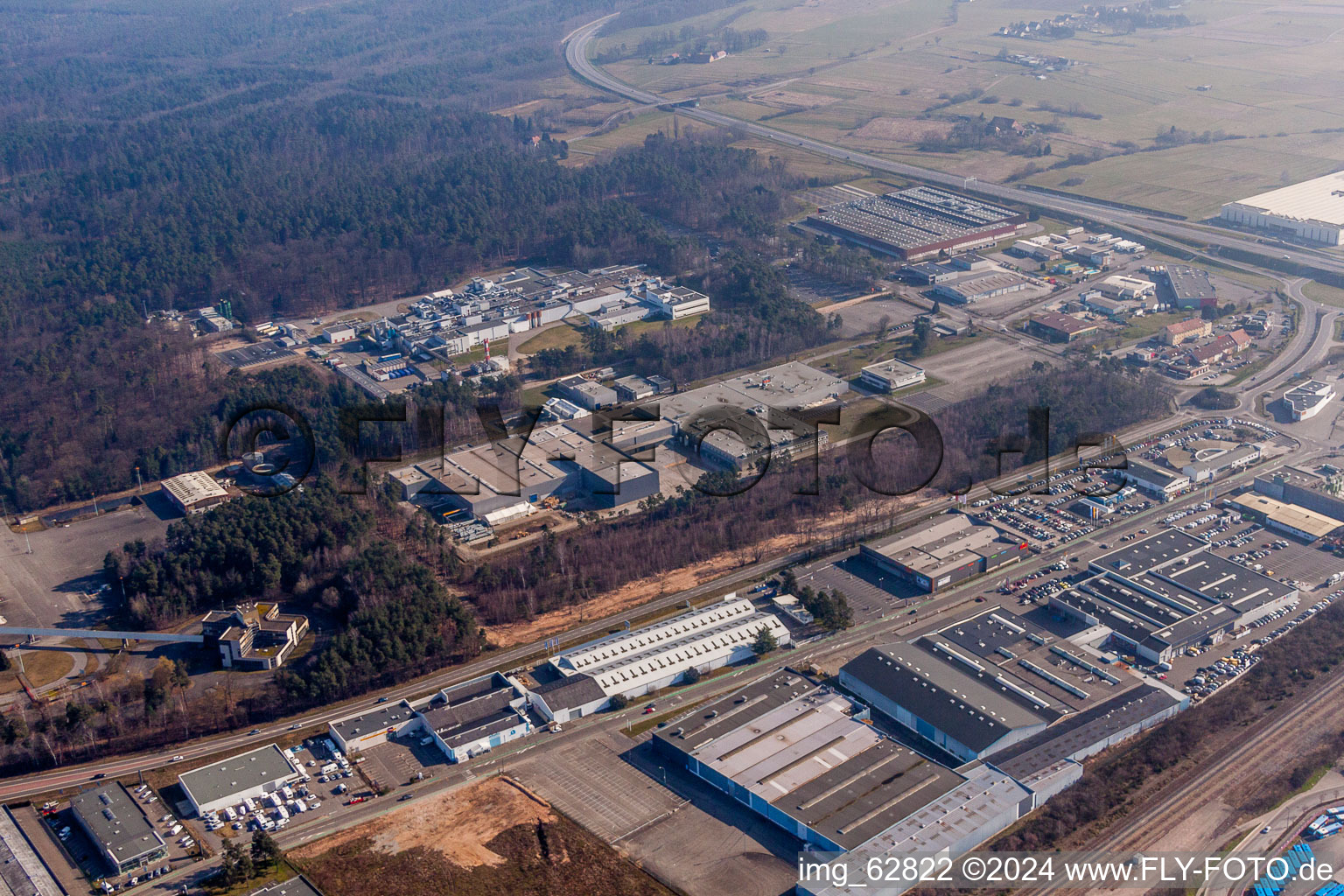 Schweighouse-sur-Moder dans le département Bas Rhin, France depuis l'avion