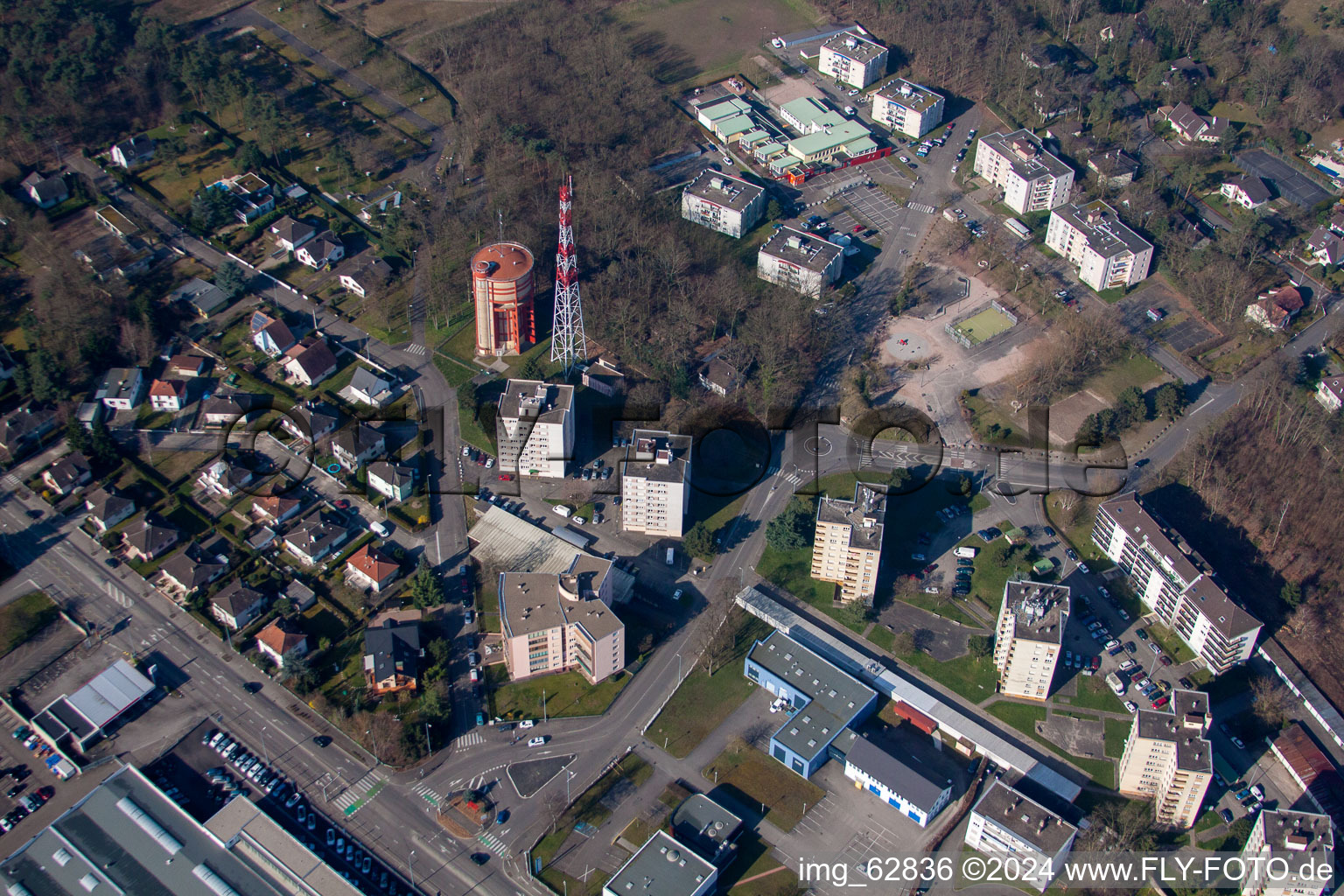 Haguenau dans le département Bas Rhin, France du point de vue du drone