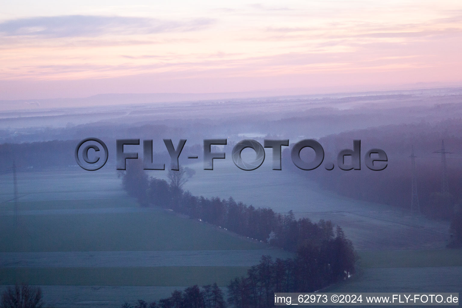 Vallée d'Otterbachtal à Minfeld dans le département Rhénanie-Palatinat, Allemagne depuis l'avion