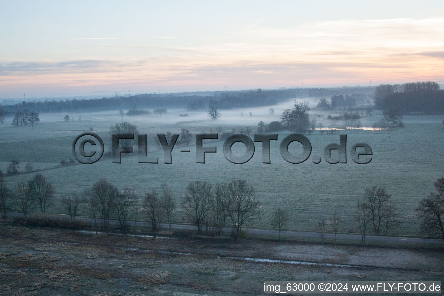 Image drone de Vallée d'Otterbachtal à Minfeld dans le département Rhénanie-Palatinat, Allemagne