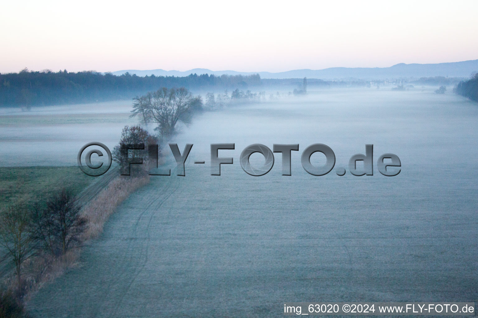 Vallée d'Otterbachtal à Minfeld dans le département Rhénanie-Palatinat, Allemagne vue d'en haut