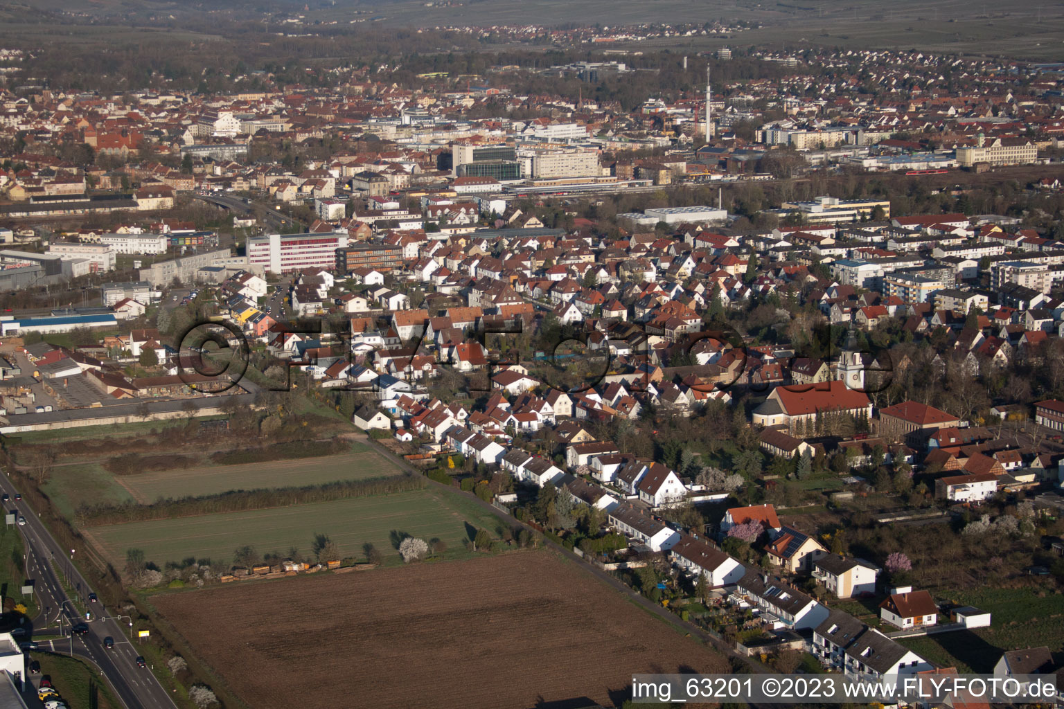 Quartier Queichheim in Landau in der Pfalz dans le département Rhénanie-Palatinat, Allemagne vue du ciel