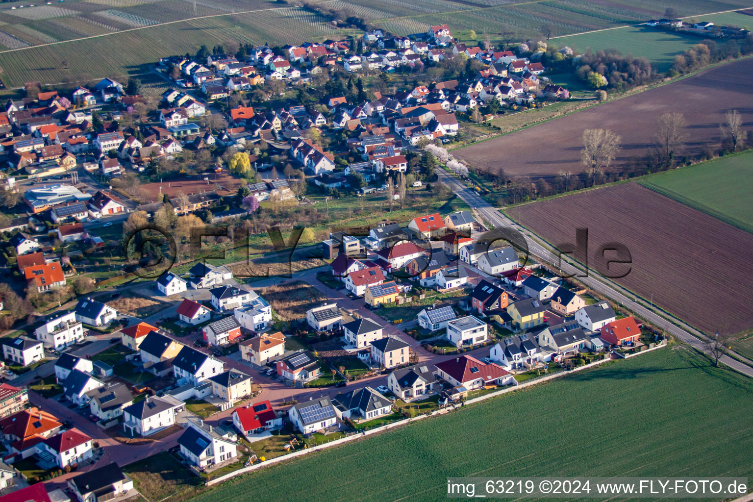 Vue aérienne de Nouvelle zone de développement Am Steinsteg, Trifelsblick à Bornheim dans le département Rhénanie-Palatinat, Allemagne