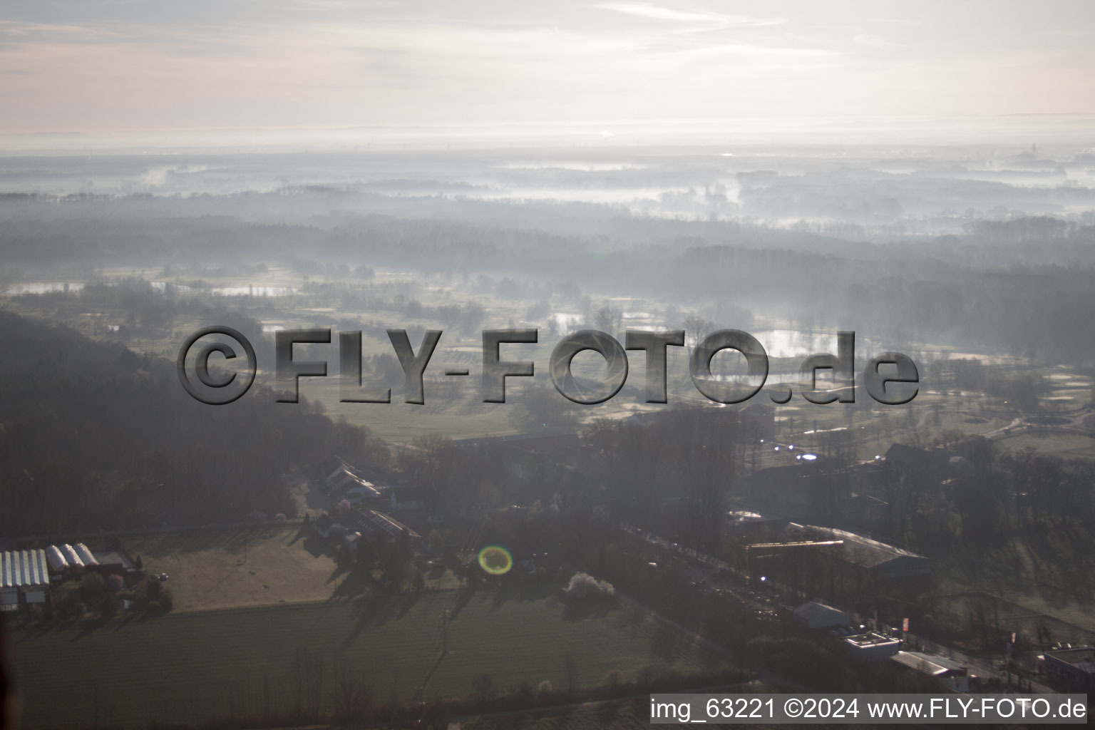 Golfclub Dreihof à Essingen dans le département Rhénanie-Palatinat, Allemagne vue du ciel