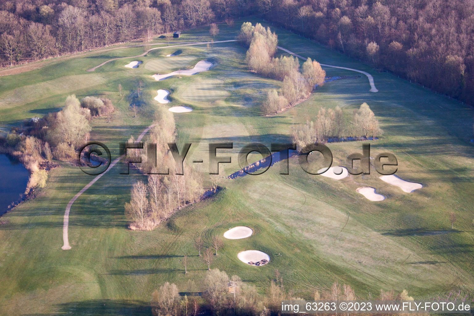 Golfclub Dreihof à Essingen dans le département Rhénanie-Palatinat, Allemagne d'un drone