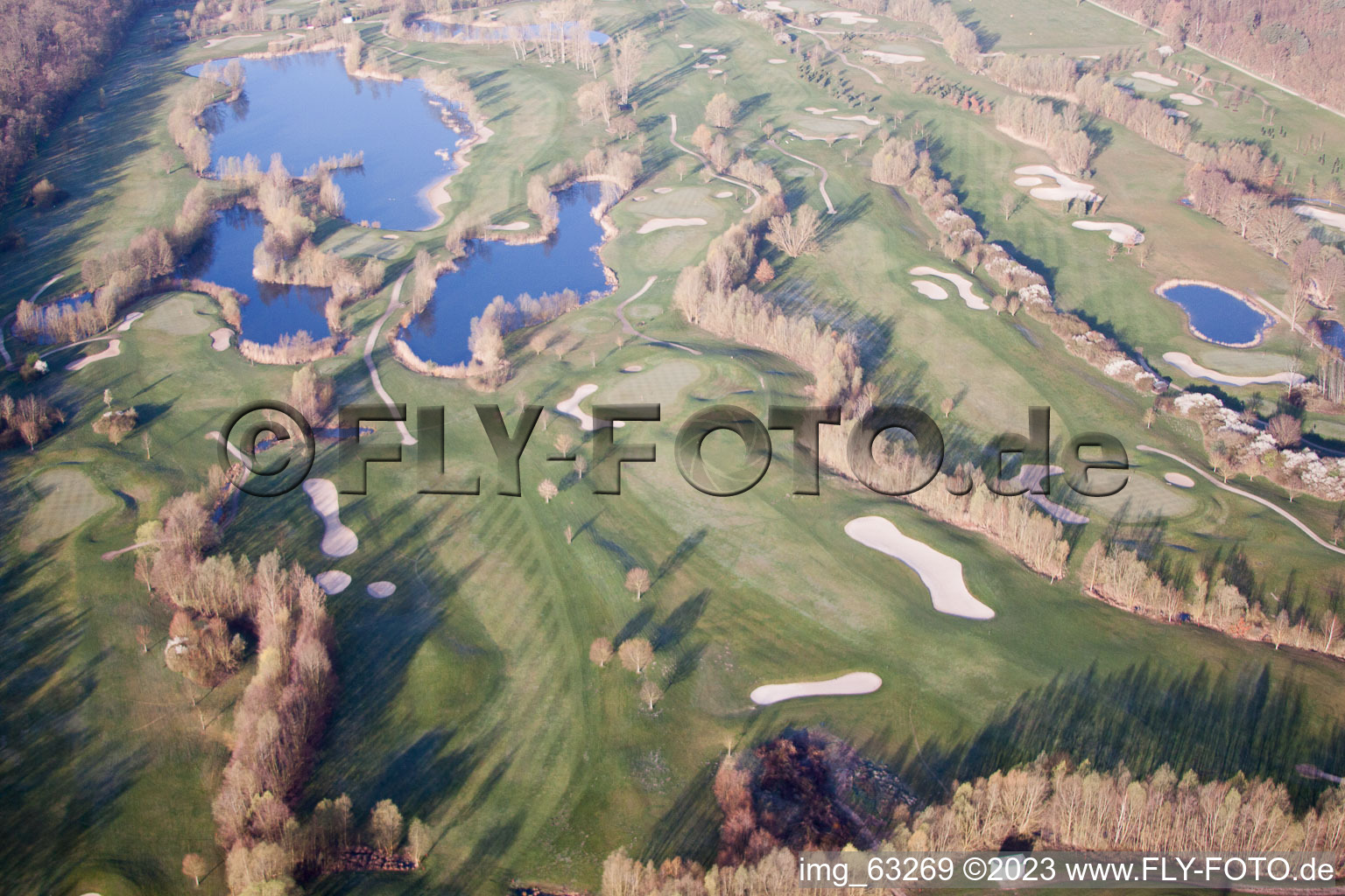 Vue oblique de Golfclub Dreihof à Essingen dans le département Rhénanie-Palatinat, Allemagne