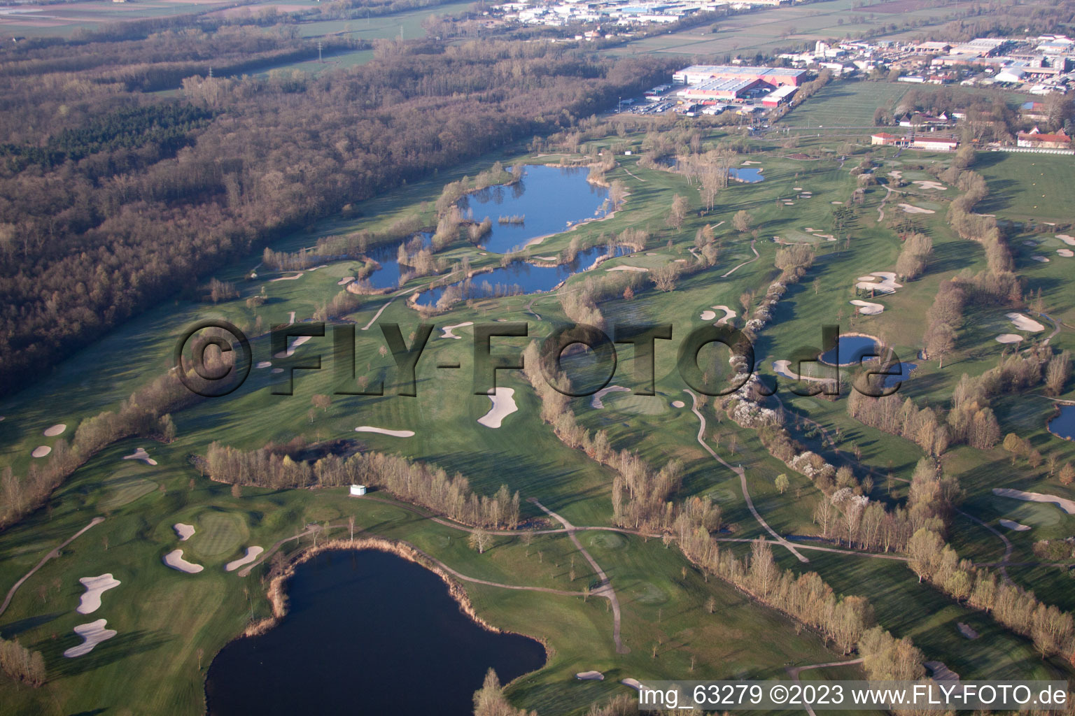 Image drone de Golfclub Dreihof à Essingen dans le département Rhénanie-Palatinat, Allemagne