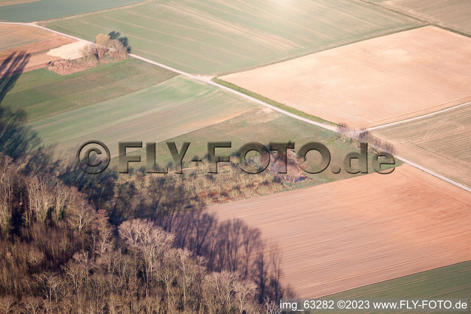 Golfclub Dreihof à Essingen dans le département Rhénanie-Palatinat, Allemagne d'un drone