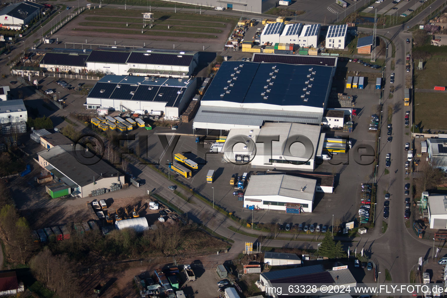 Vue d'oiseau de Zone industrielle de Horst à le quartier Minderslachen in Kandel dans le département Rhénanie-Palatinat, Allemagne