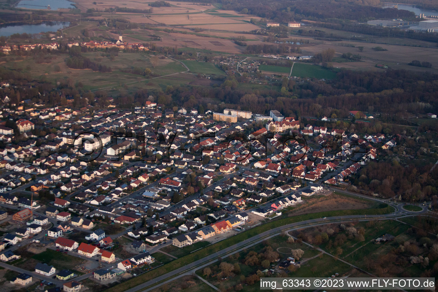 Vue oblique de Jockgrim dans le département Rhénanie-Palatinat, Allemagne