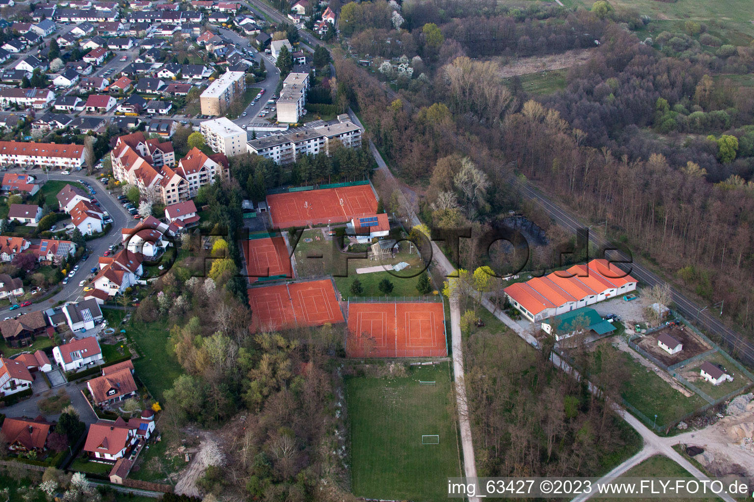 Jockgrim dans le département Rhénanie-Palatinat, Allemagne hors des airs