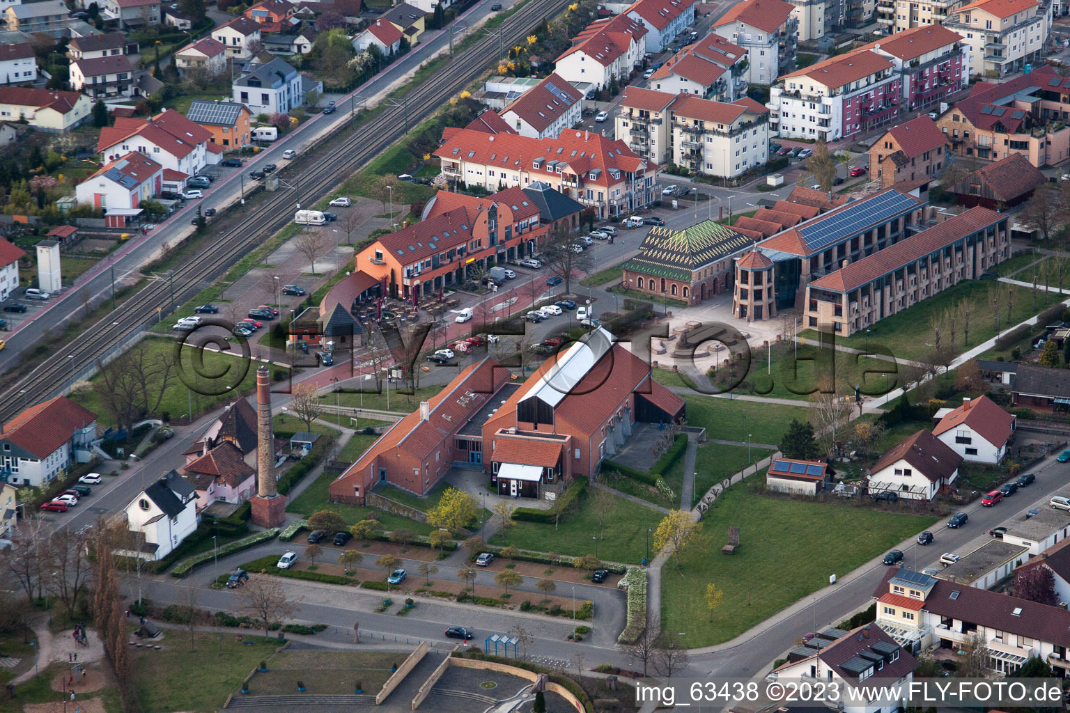 Jockgrim dans le département Rhénanie-Palatinat, Allemagne d'un drone